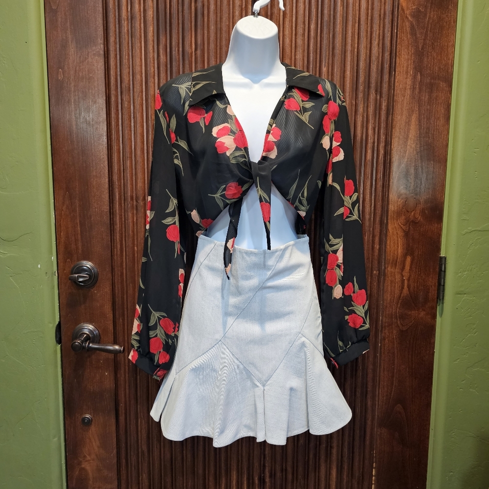 EUC VINTAGE SHARNEL FLORAL TIE-FRONT BLOUSE